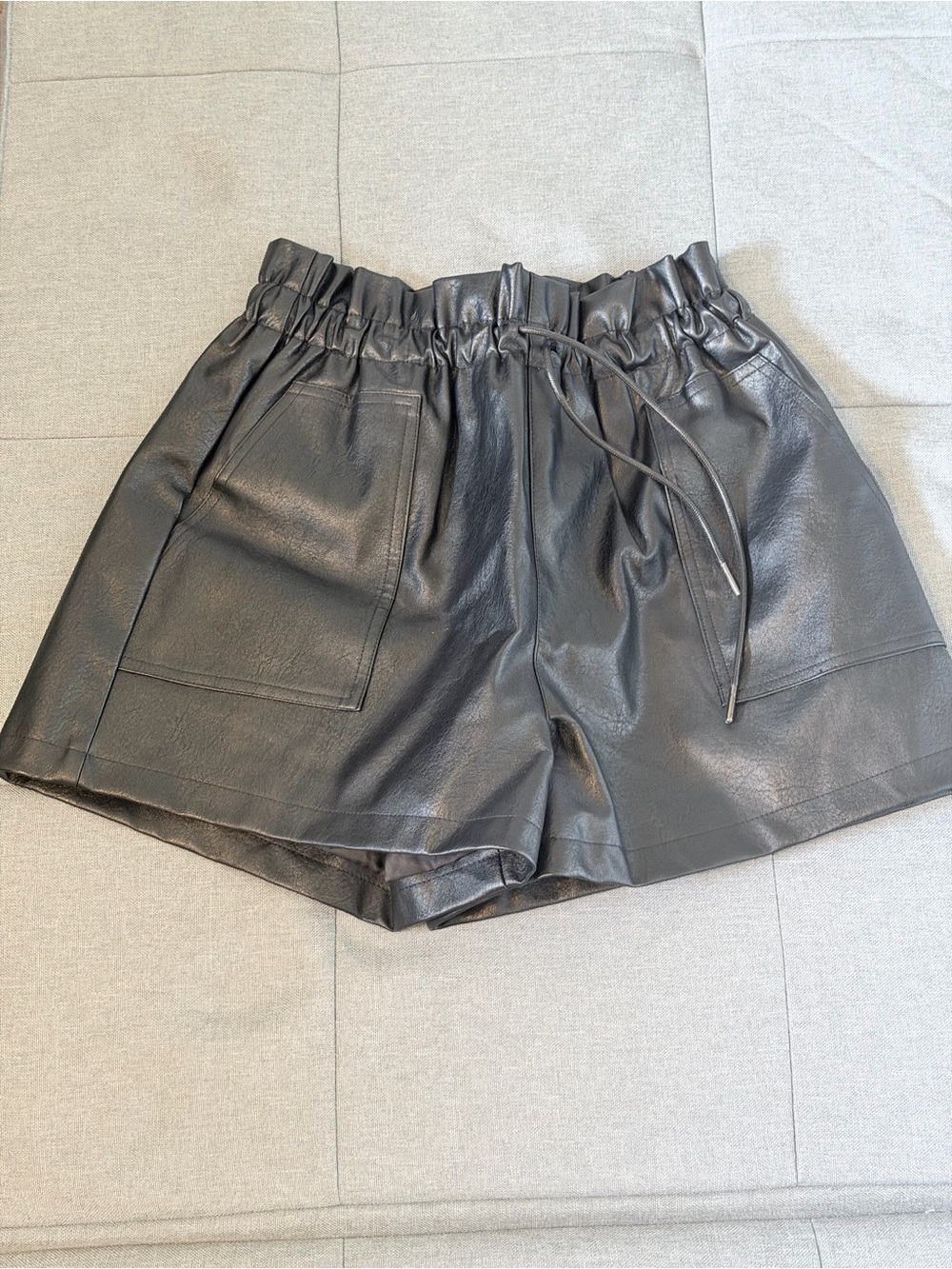 Black Faux Leather Paperbag Shorts Size Large Festival Party Goth